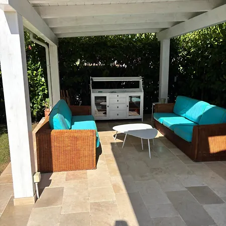 Villa Aron *